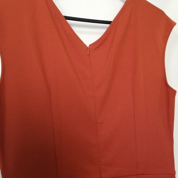 Miusol Women's Career Casual Rust Red Sleeveless Pleated & Rouching Size M - Picture 4 of 9